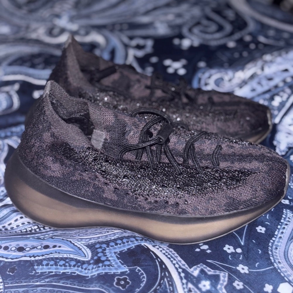 Yeezy Kids Sneakers in Black and Gray